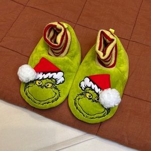 Toddler Grinch Slippers